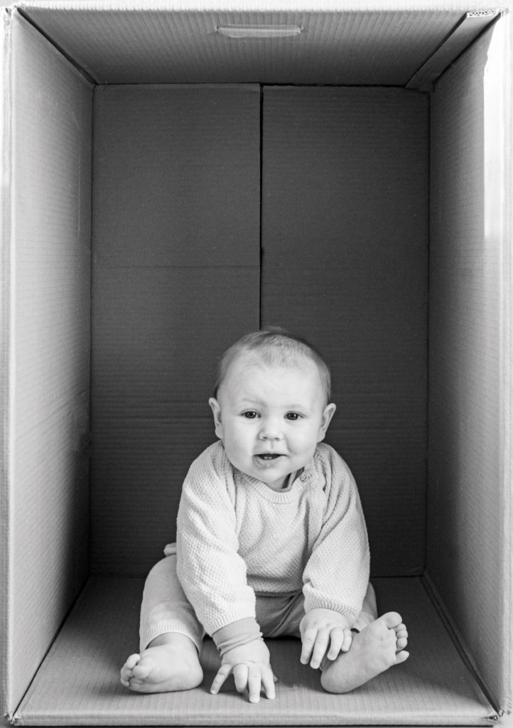 family photography tips Aberdeen. In the box session indoors